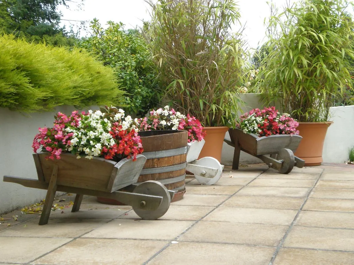 Shamrock Garden B&B Airport Christchurch 4*,